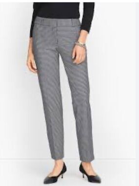 TALBOTS Black & White Houndstooth Hampshire Ankle Straight Leg Pants 8 NWOT
